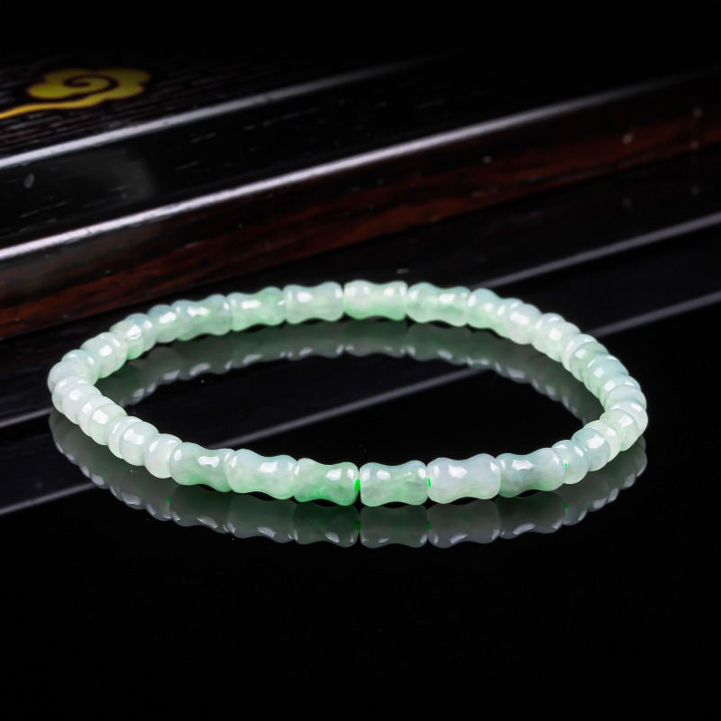 Jewelry & Watches Bench - Gelang dan Kalung Bambu Giok Asli
