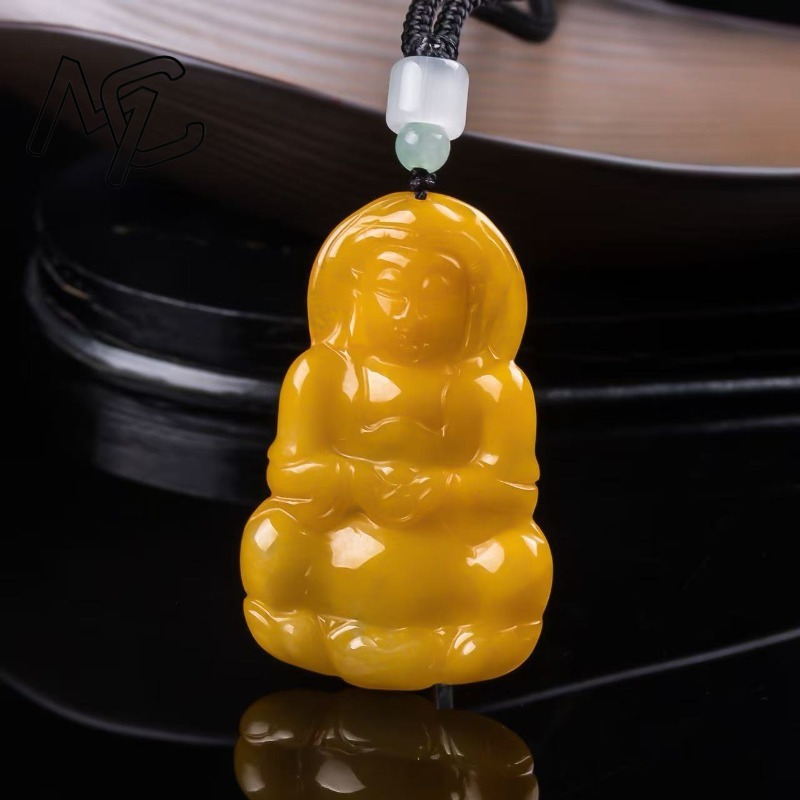 Jewelry & Watches Bench - Kalung Liontin Guanyin Bodhisattva dari Giok
