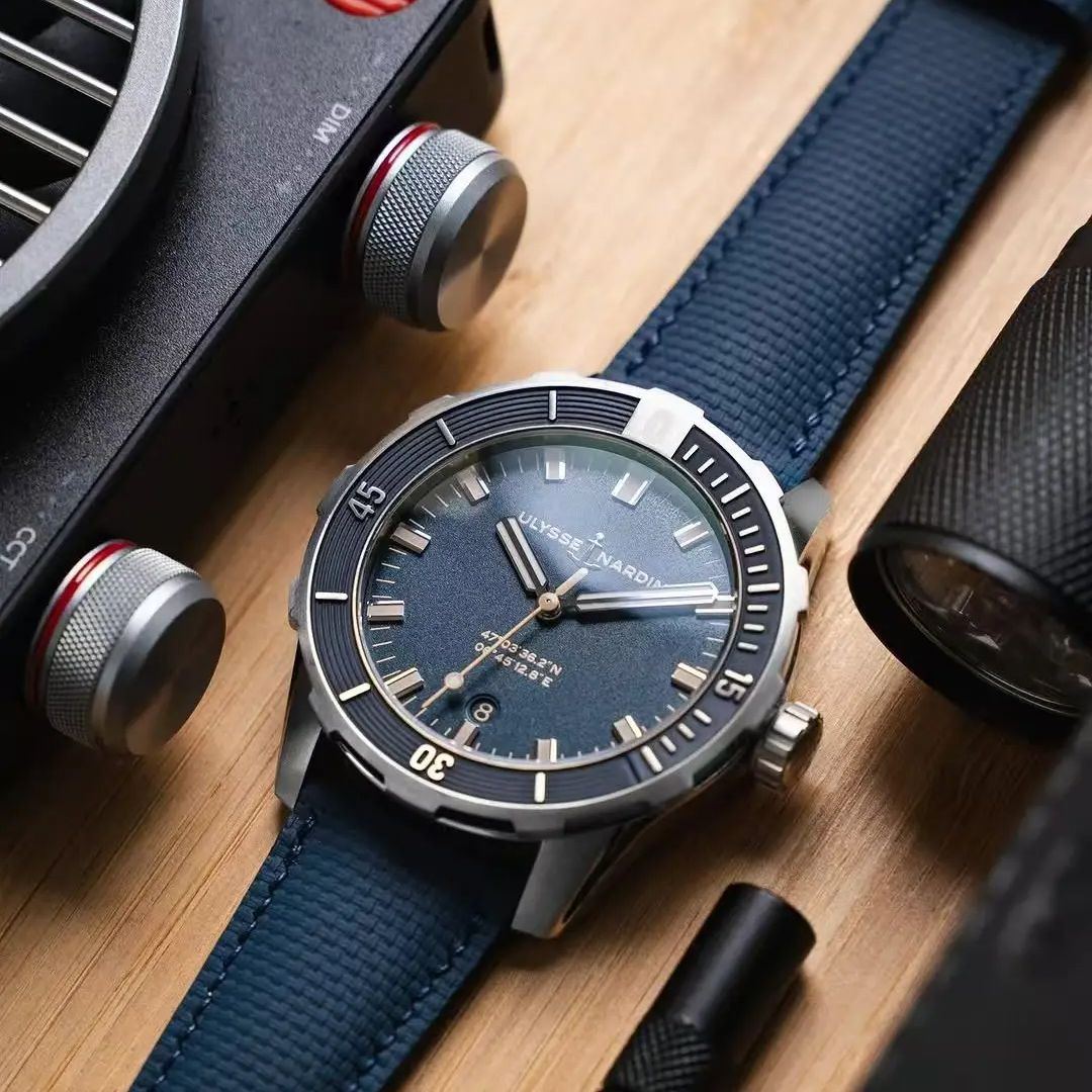 Desain Baru Kain Layar Tali Ta - Cartier Watch Santos ulasan dan harga